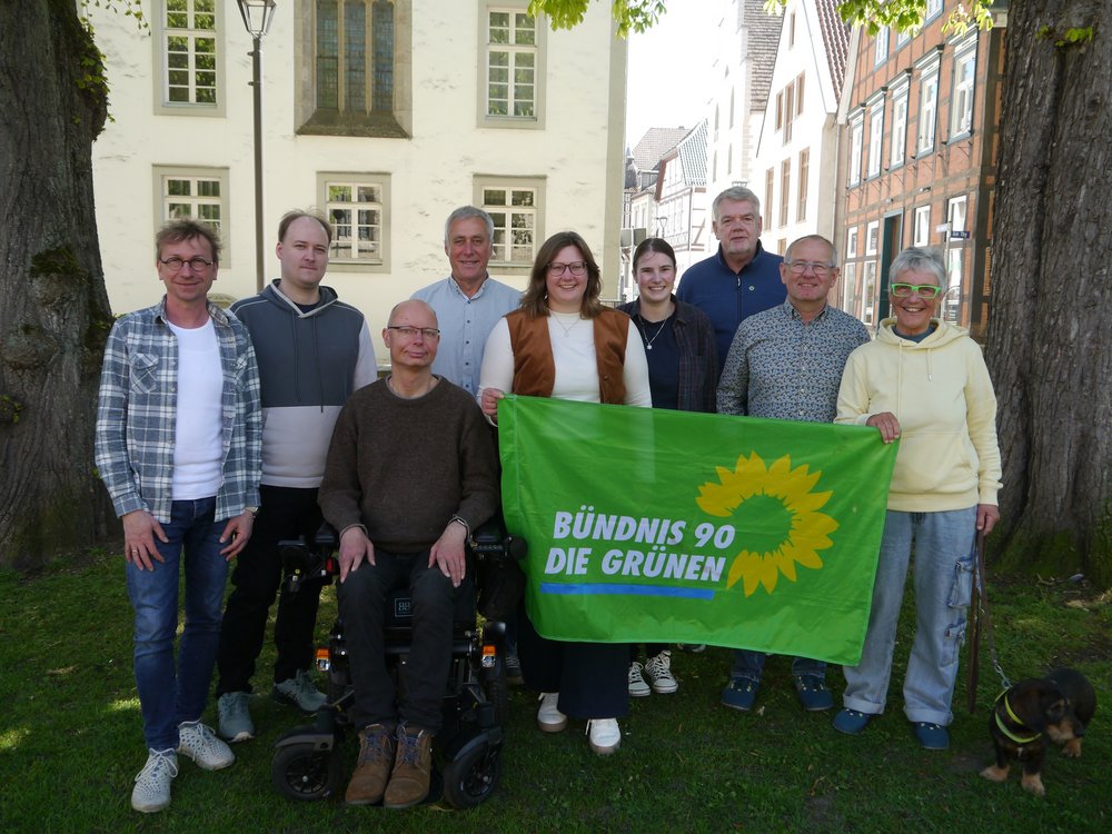 Gruppenbild der Vorstandsmitglieder der GRÜNEN im Kreis Höxter.